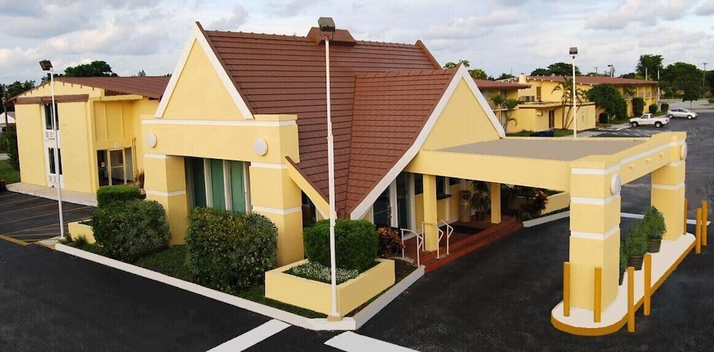 The Hollywood Gateway Inn Bagian luar foto